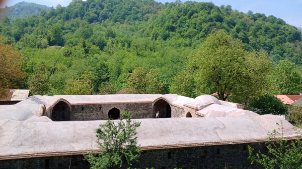 کاروانسرای تی تی سیاهکل